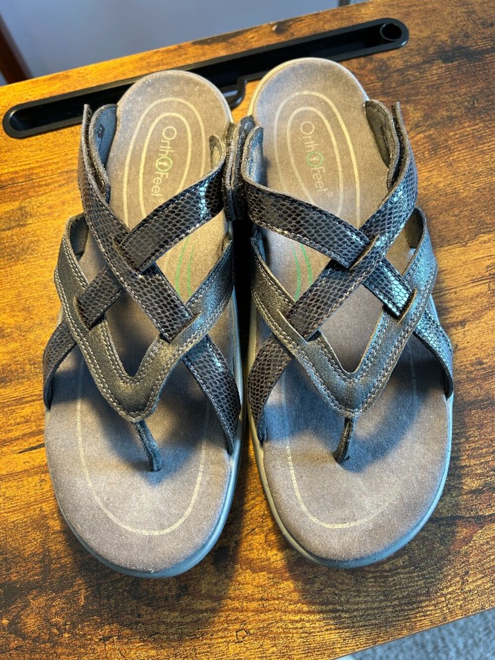 Orthofeet Clio Sandals size 9.5 Wide